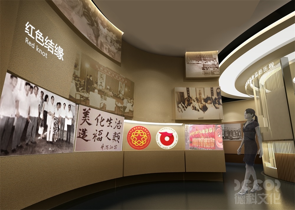 服飾展館設(shè)計中，如何合理設(shè)置展示標識和展示說明